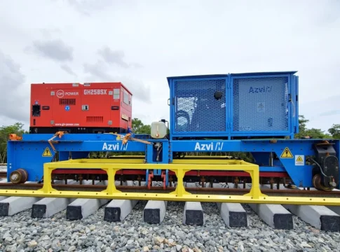 Azvi Azvi