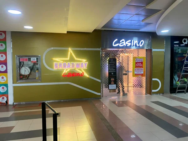Cirsa demuestra que su crecimiento no era una historia de salida a Bolsa, sino un modelo de negocio 2 Merca2 Imagen: Cirsa. Casino Broadway Neiva