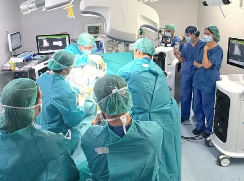 El Hospital Universitario La Luz apuesta por cirugía robótica El Hospital Universitario La Luz apuesta por cirugía robótica