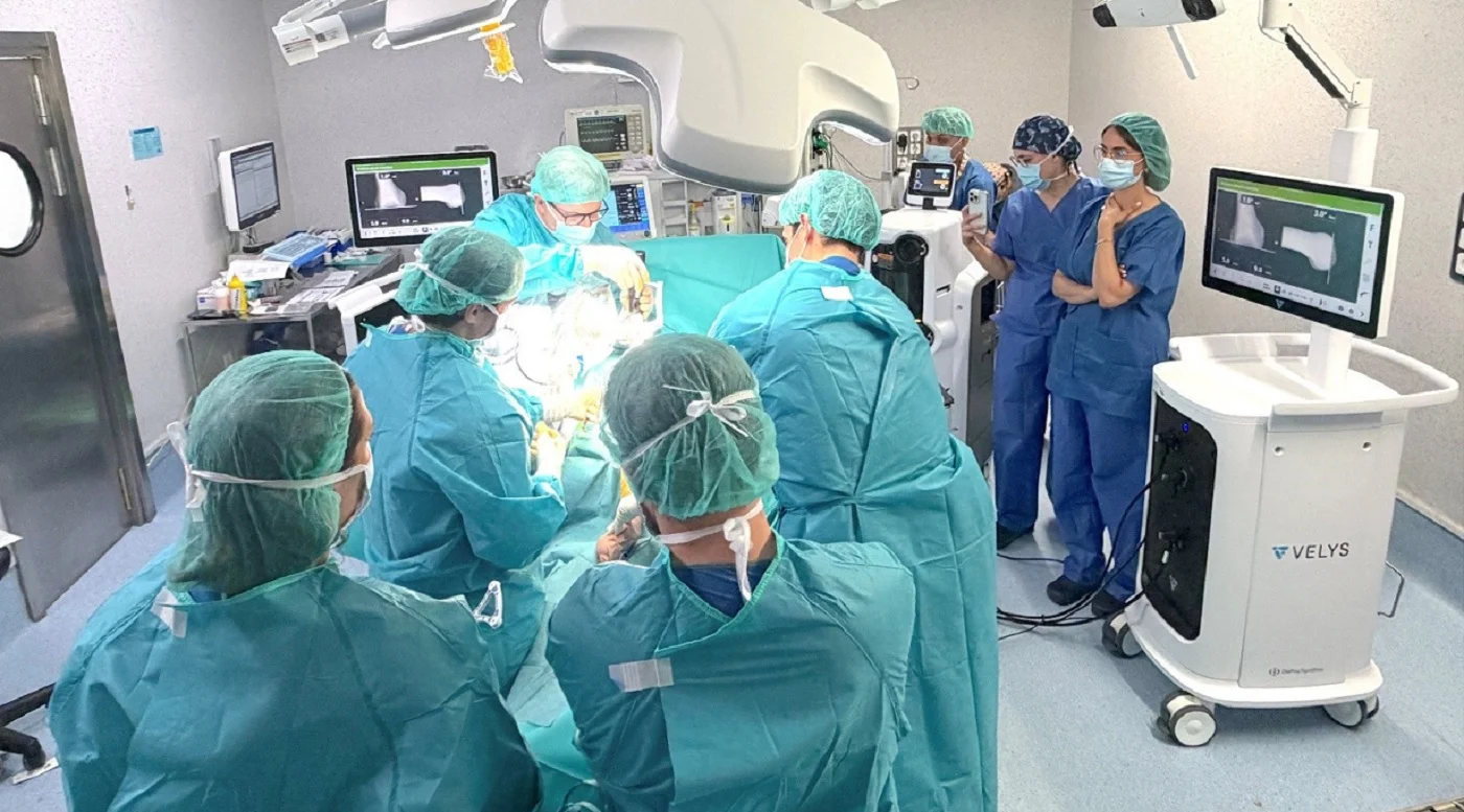 El Hospital Universitario La Luz apuesta por cirugía robótica El Hospital Universitario La Luz apuesta por cirugía robótica