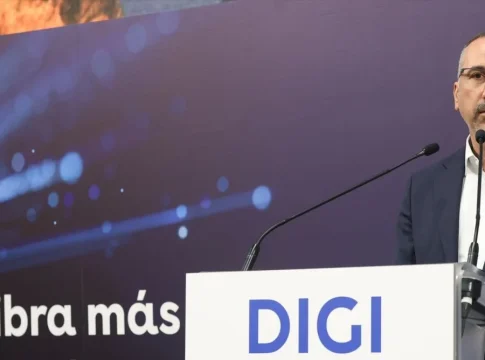 El consejero delegado de DIGI, Marius Varzaru, en la Bolsa española. Fuente: Agencias El consejero delegado de DIGI, Marius Varzaru, en la Bolsa española. Fuente: Agencias