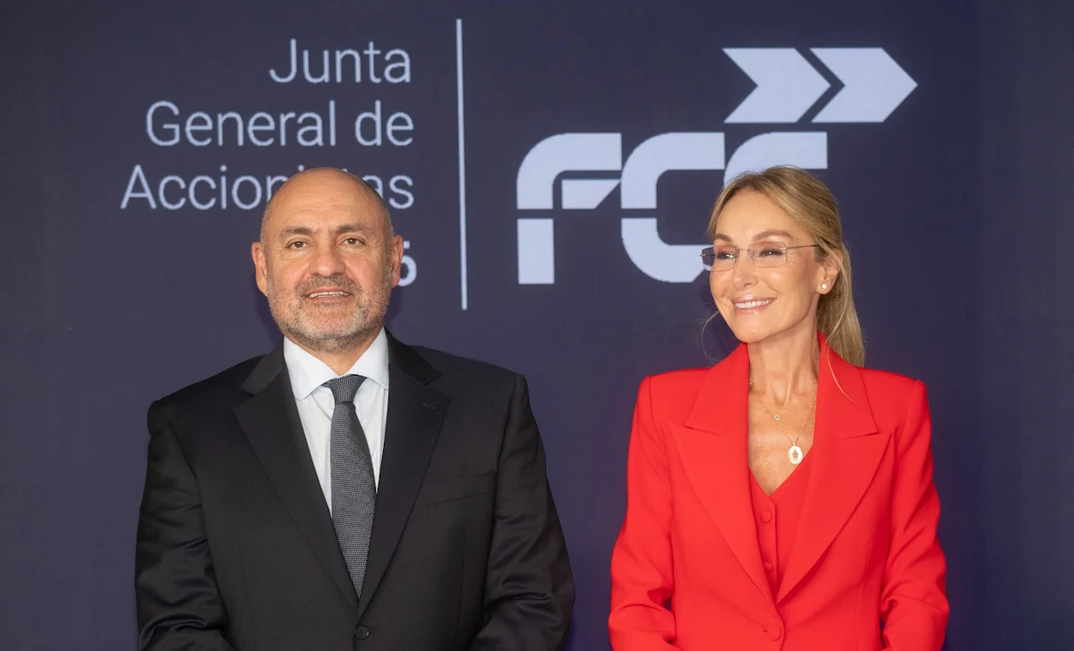 Imagen: FCC. Esther Alcocer, presidenta del Grupo, y Pablo Colio, CEO Imagen: FCC. Esther Alcocer, presidenta del Grupo, y Pablo Colio, CEO