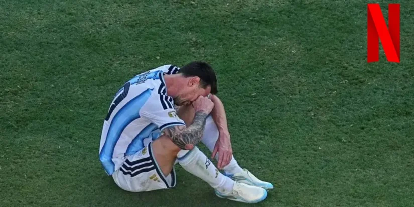 El 'golpe' de Netflix a la televisión: pujará hasta 3.000 millones por el Mundial para romper el mercado 1 Merca2 Messi en la final con el logo de Netflix. Montaje hecho en Merca2