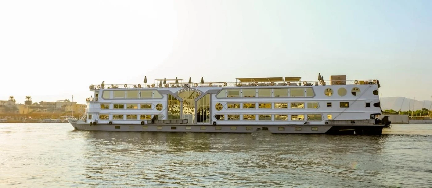 Tourmundial presenta una nueva experiencia en Egipto a bordo de su motonave exclusiva 1 Merca2 Motonave Nile Palace. Tourmundial