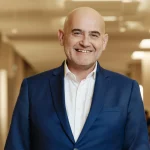 Berenberg rebaja el precio objetivo de Renault a 34 euros, pero aún le ve un potencial del 30% 1 Merca2 Berenberg rebaja el precio objetivo de Renault a 34 euros, pero aún le ve un potencial del 30%