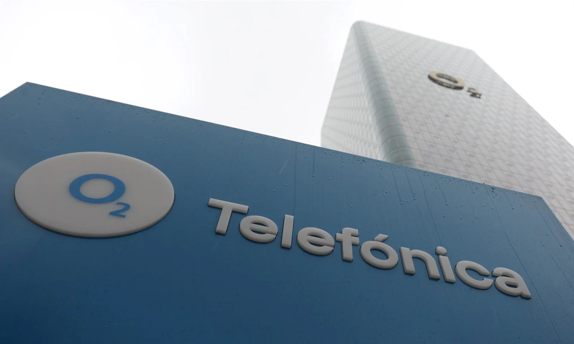 Telefónica Alemania recorta 1.100 empleos y cierra el 8% de sus tiendas