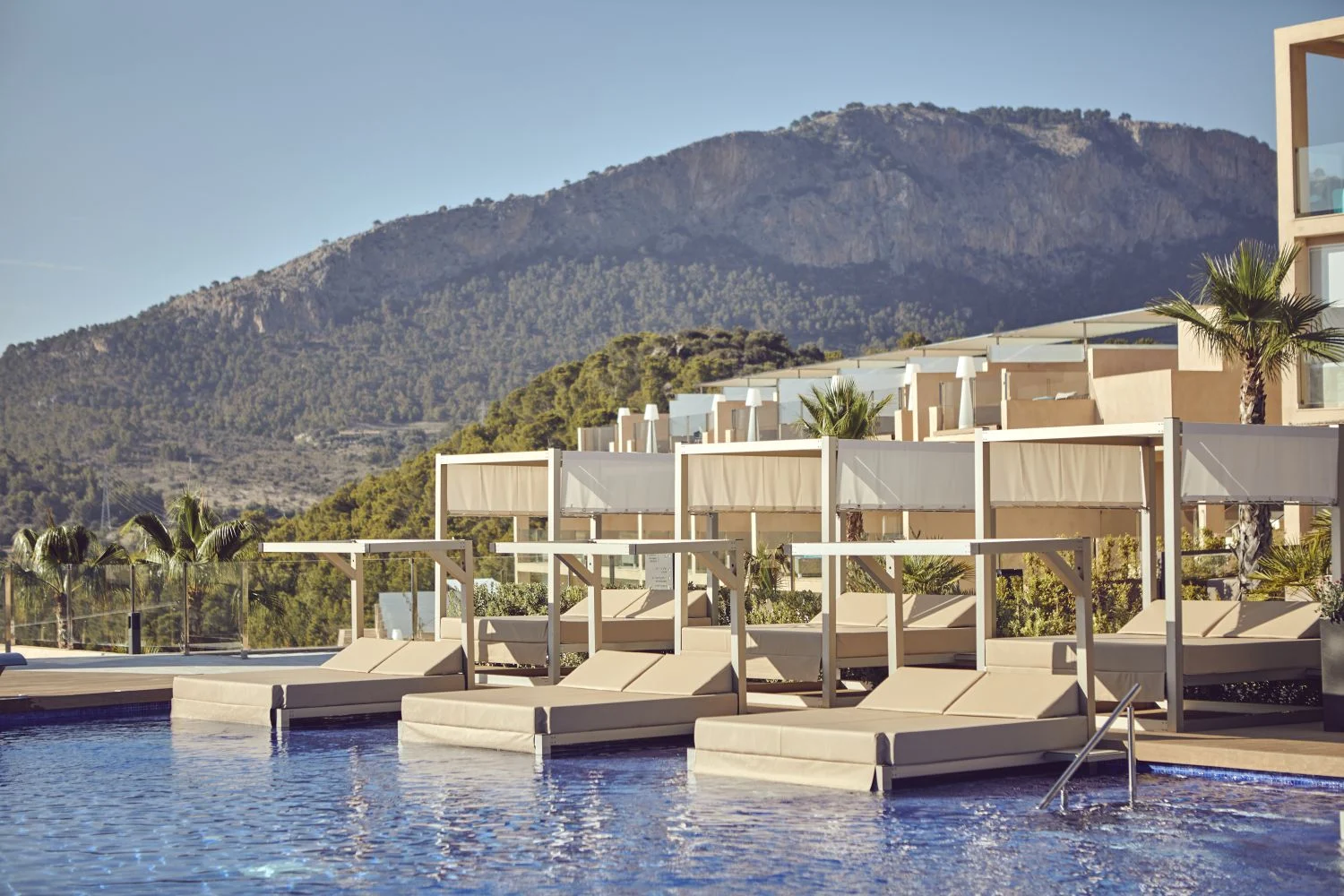 Zafiro Hotels: lujo mediterráneo en Mallorca y Menorca