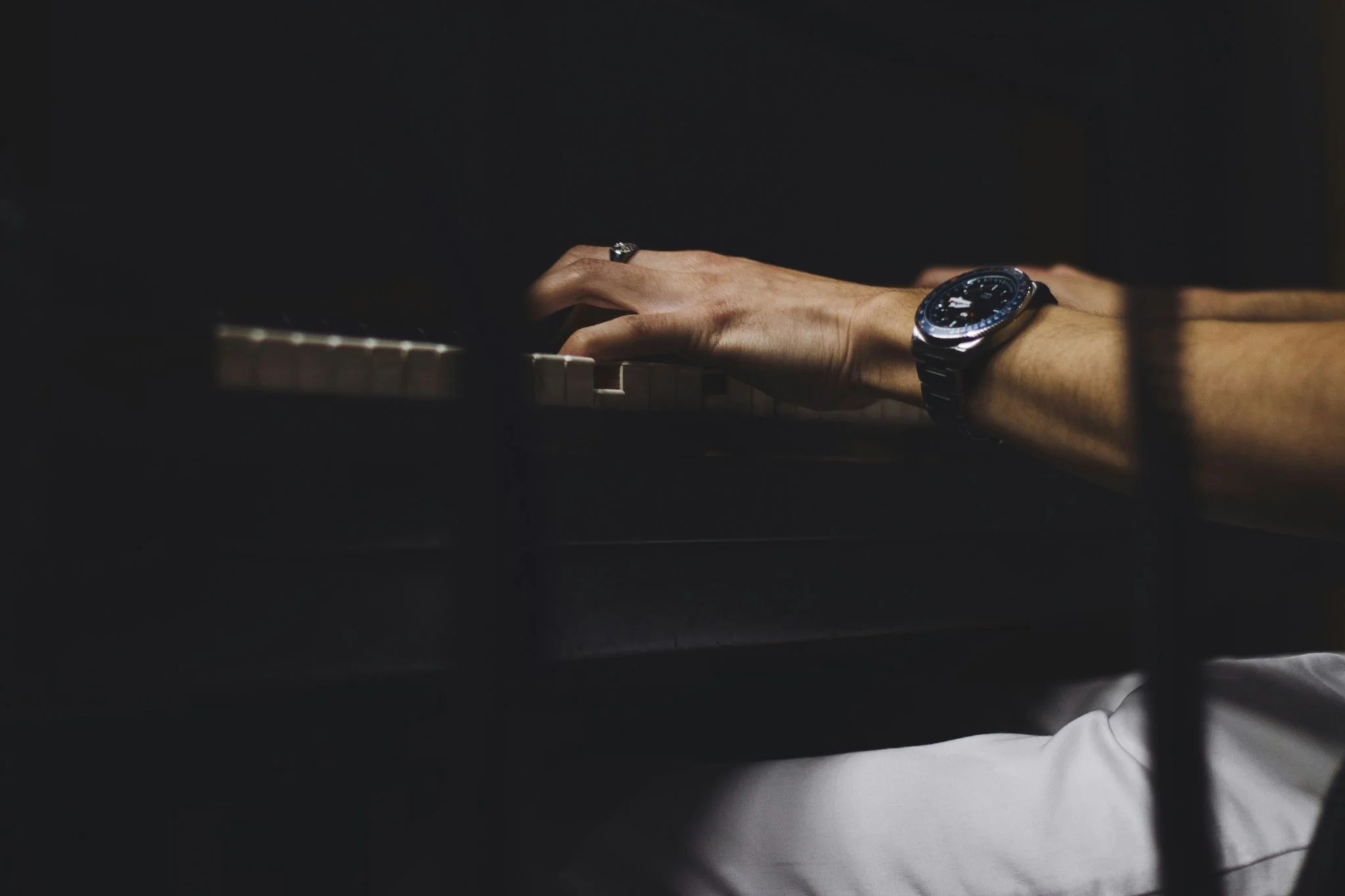 Cambio de hora: cómo ajustar tu sueño y despertar con energía según un experto de UT Health 1 Merca2 adaptación al cambio de hora