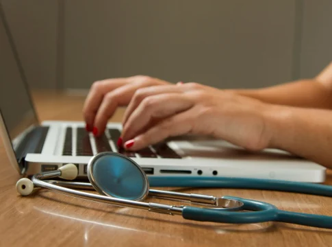 autonomos-bajas-medicas-exencion-reta-portada autónomos bajas médicas