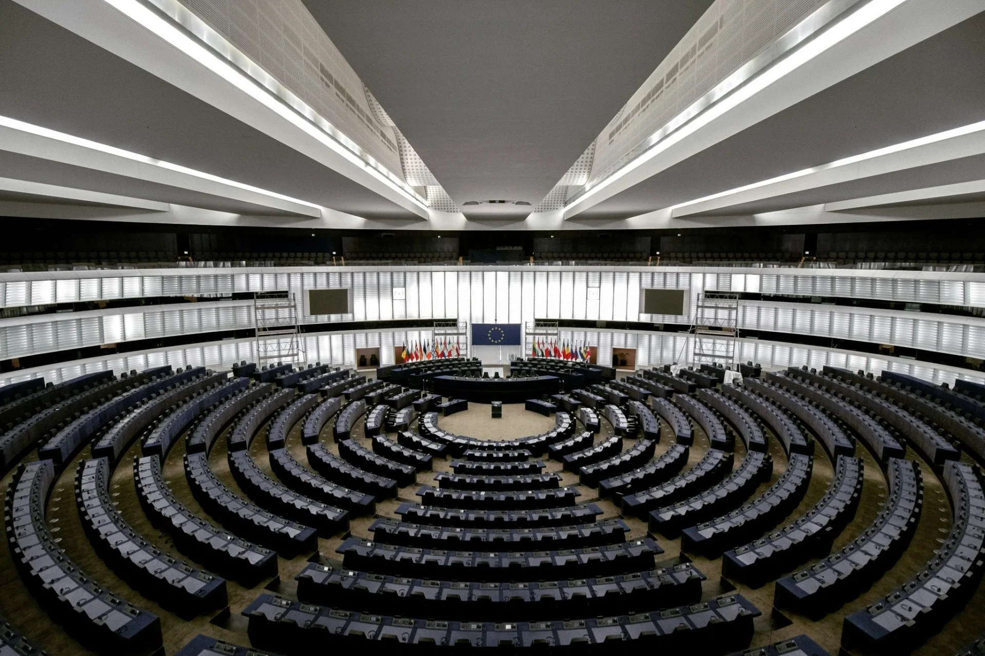 chat-control-europa-2028-prorroga-portada Chat Control Europa 2028