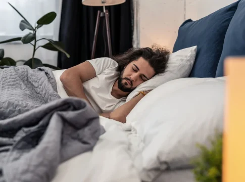 Exactamente cuántas horas debes dormir para retrasar tu envejecimiento biológico Exactamente cuántas horas debes dormir para retrasar tu envejecimiento biológico