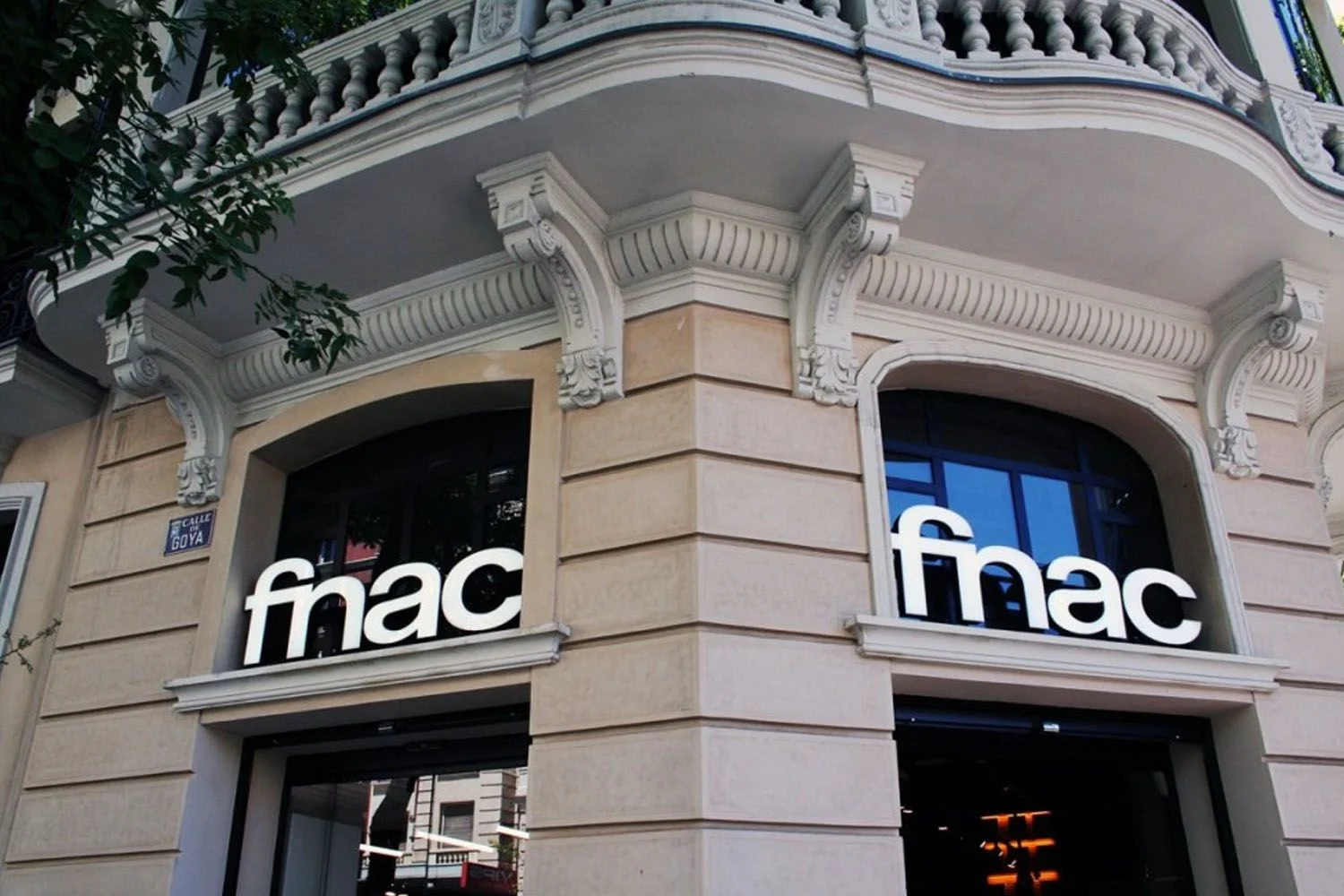 Fnac descuenta los auriculares inalámbricos con cancelación de ruido para viajar este verano