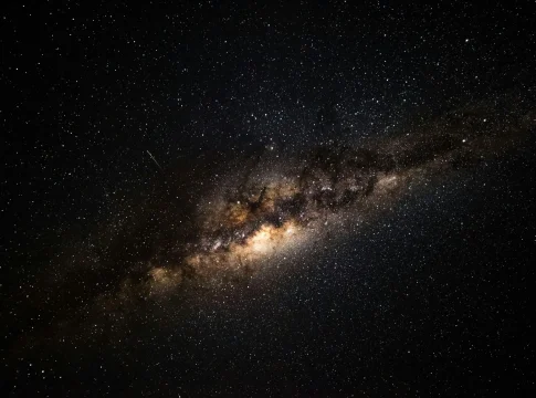 galaxia-centaurus-a-webb-detal-miri-1 MIRI