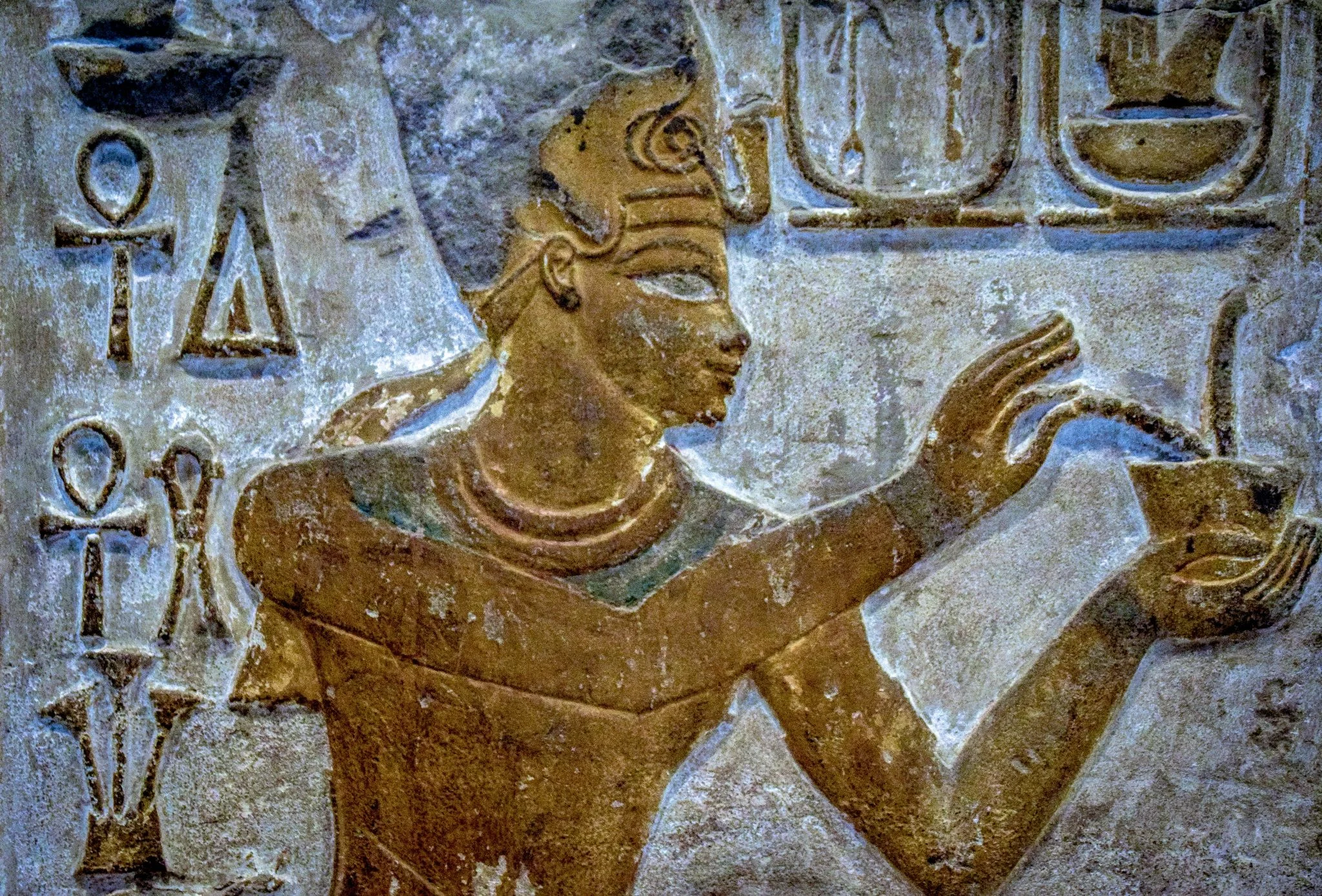 lenguas de oro Egipto