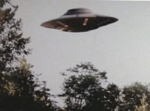 Ovnis Platillo volante