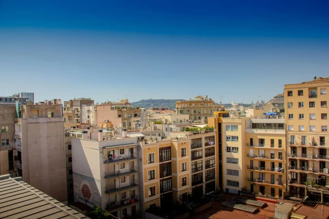 Los propietarios cambian de estrategia: alquilar habitaciones ofrece un 7,6% de rentabilidad frente al 5,9% de un piso completo 1 Merca2 vivienda protegida Madrid