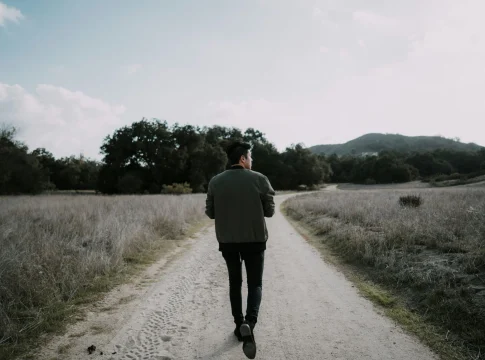 power-walking-beneficios-10-mi-caminar-rapido-quema-1 caminar rápido quema calorías