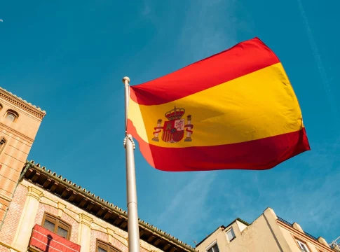 riqueza-financiera-familias-espana-recor-portada riqueza financiera familias España