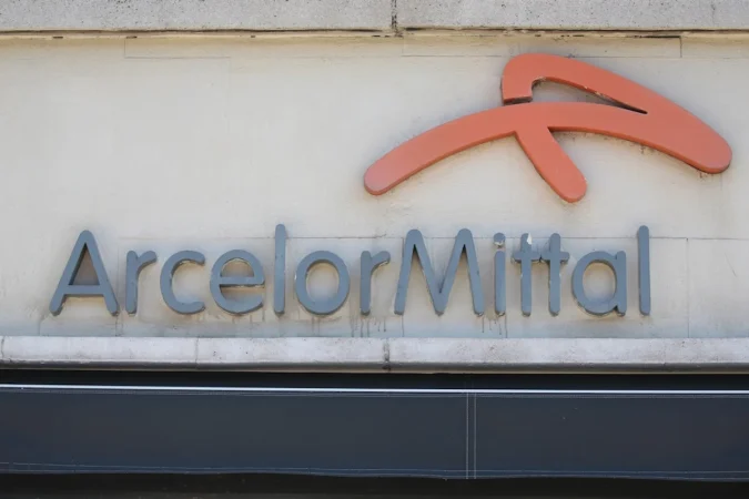 Europa convierte a ArcelorMittal en la gran apuesta del acero: Citi ve el mejor escenario para el sector desde 2008 1 Merca2 Imagen: Logo de ArcelorMittal