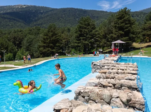 3 piscinas naturales cerca de Madrid para huir del calor sin salir de la Comunidad 3 piscinas naturales cerca de Madrid para huir del calor sin salir de la Comunidad