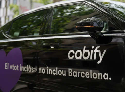 Cabify marcado con la campaña de Barcelona. Fuente Agencias Cabify marcado con la campaña de Barcelona. Fuente Agencias