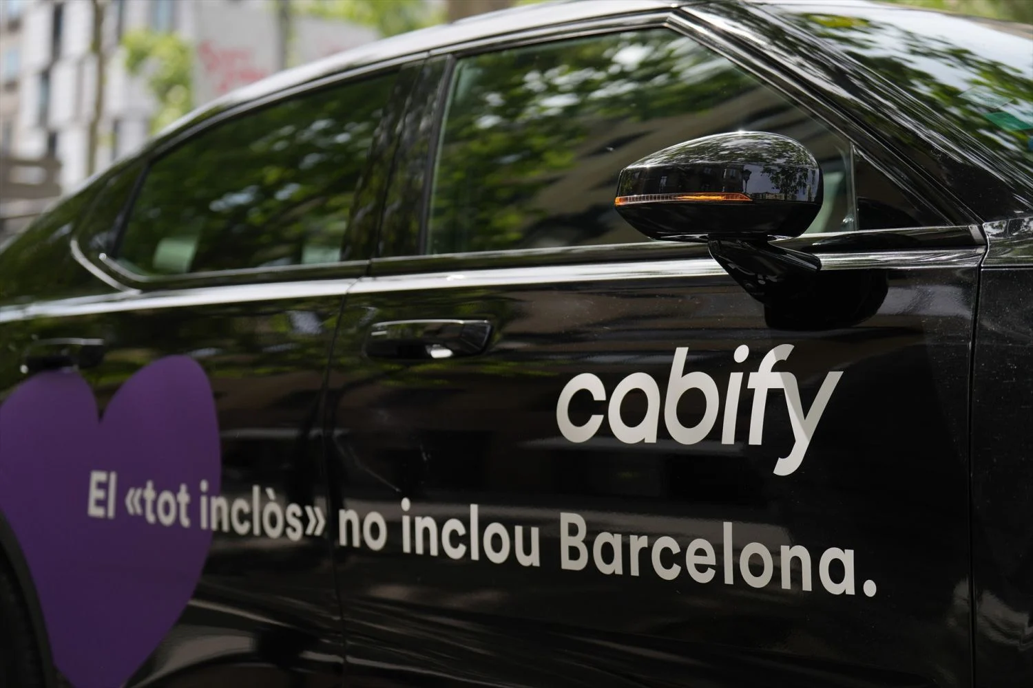 Cabify marcado con la campaña de Barcelona. Fuente Agencias Cabify marcado con la campaña de Barcelona. Fuente Agencias