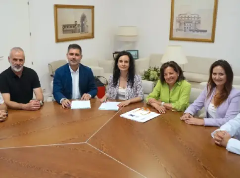 El Hospital Ruber Internacional y la Asociación de Futbolistas Españoles (AFE) firman un acuerdo para acercar la medicina reproductiva a los futbolistas y sus familias. Quironsalud El Hospital Ruber Internacional y la Asociación de Futbolistas Españoles (AFE) firman un acuerdo para acercar la medicina reproductiva a los futbolistas y sus familias. Quironsalud