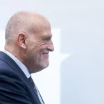 Telefónica y LaLiga rompen la tendencia europea: el fútbol sube de precio en España mientras se desploma en el resto del continente 1 Merca2 El presidente de LaLiga, Javier Tebas, durante la Comisión de Igualdad, en el Congreso de los Diputados, a 28 de enero de 2025