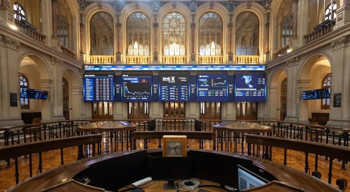 Ibex 35 supera los 20.000 puntos y amplía su racha de máximos históricos