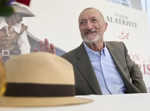 PR Pérez-Reverte