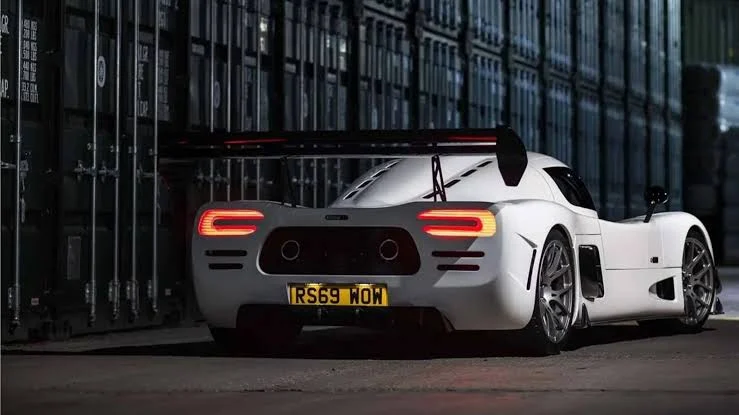 Peregryn-GT-R