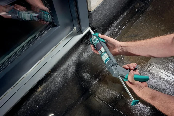 Bricolaje para principiantes: productos de Amazon para transformar tu casa sin ser un manitas 7 Merca2 Pistola de silicona