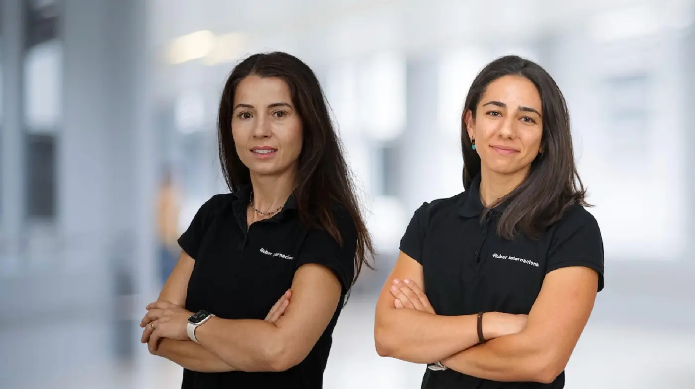 Fisioterapia desde el diagnóstico para prevenir y tratar las secuelas del cáncer 1 Merca2 Sara Catalá y Sara García. Quironsalud
