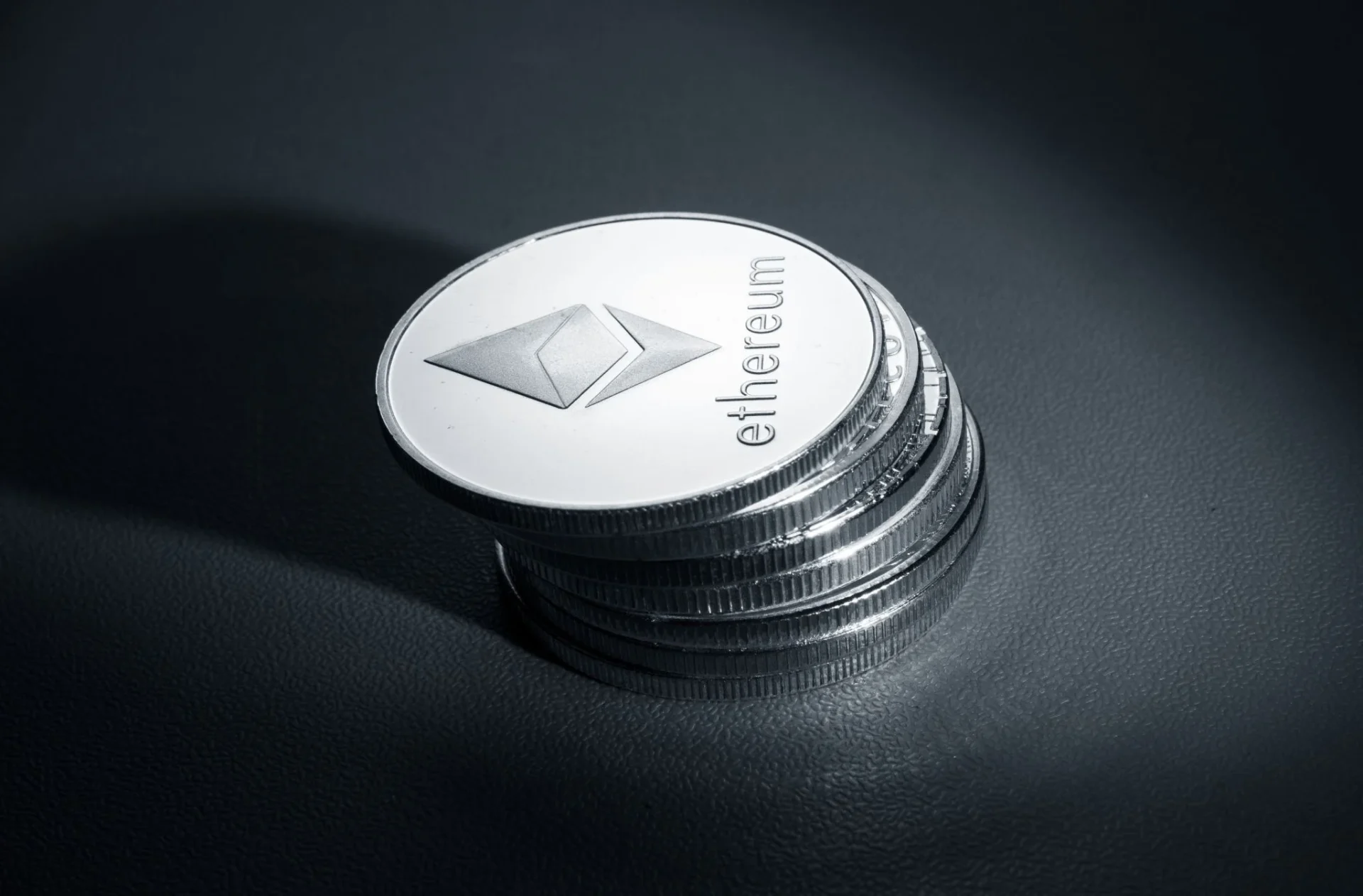 bitmine-tenencias-ethereum-staking-tom-l-portada BitMine tenencias Ethereum