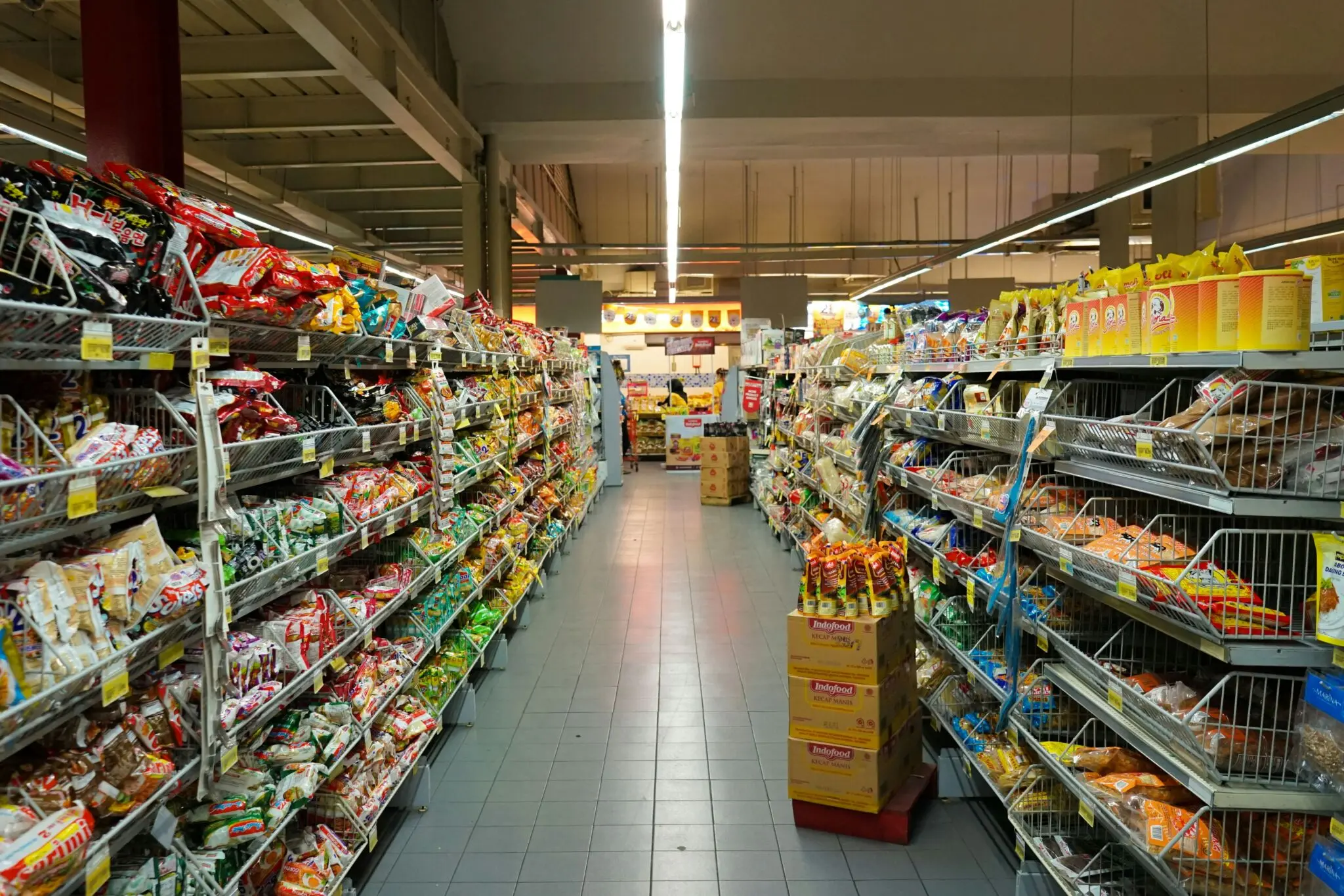 Lidl baja precios mientras la inflación repunta y se consolida como la única gran cadena que lo hace, según un informe 1 Merca2 guerra de precios supermercados