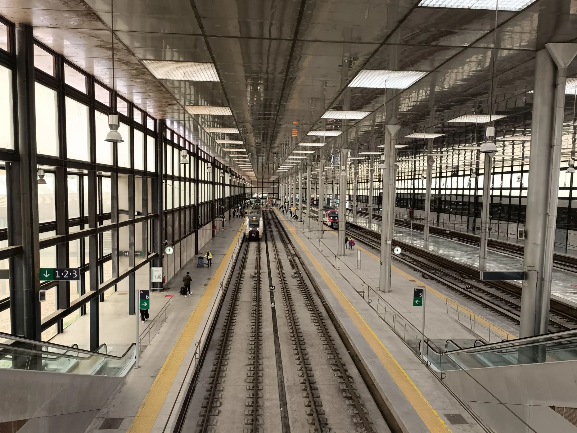 cercanias-valencia-renfe-civia-capacidad-portada Cercanías Valencia Renfe