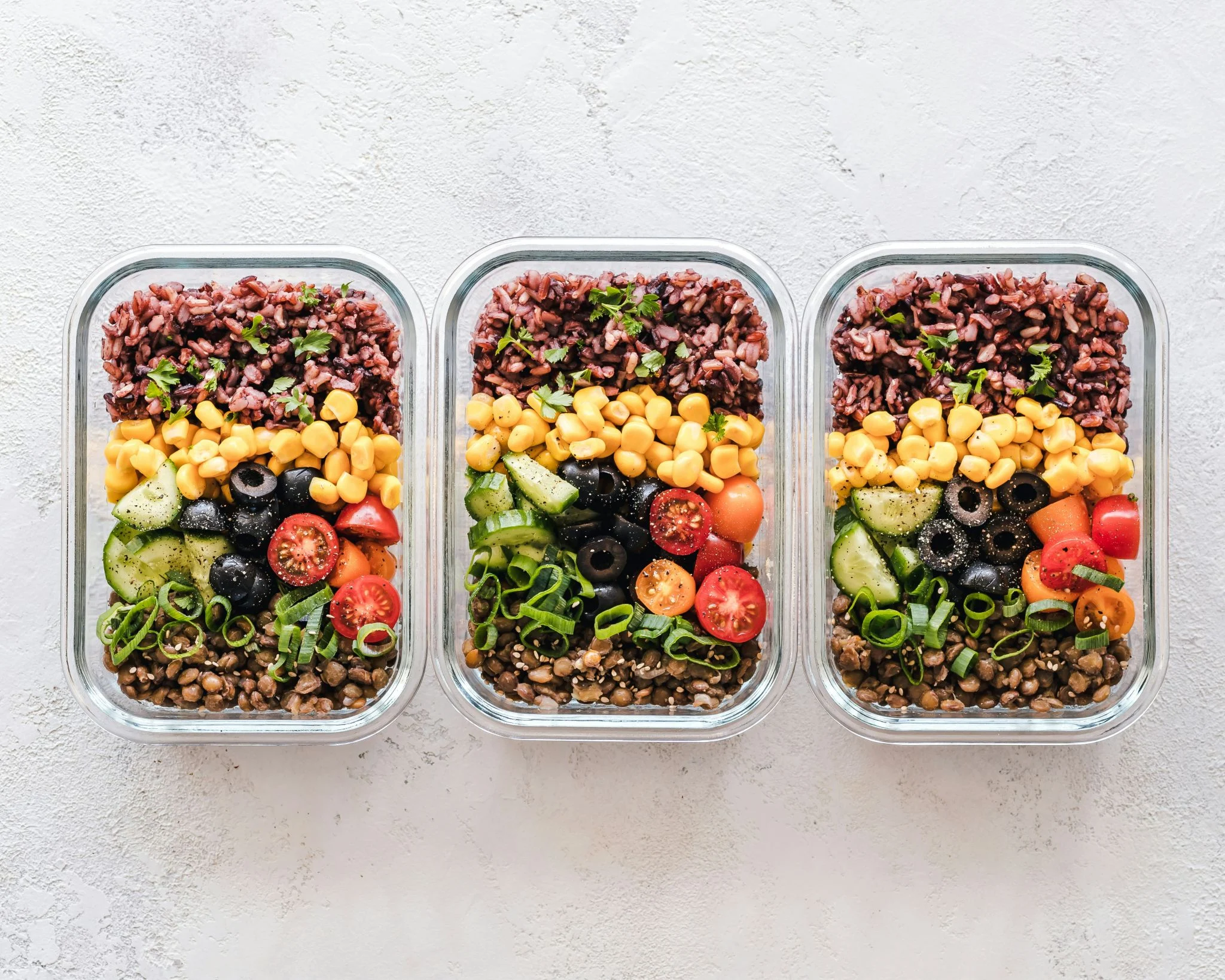 Cómo comer sano barato: 7 estrategias para llenar la nevera con calidad sin gastar de más 1 Merca2 comer sano sin gastar