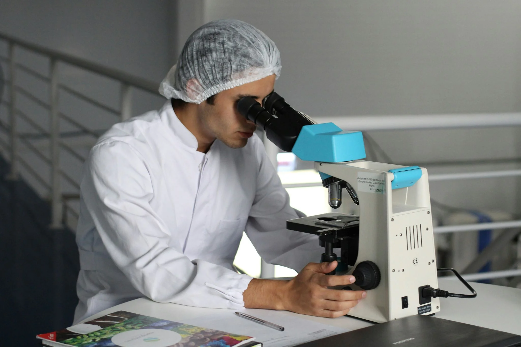 CSIC halla una vía para reducir los efectos neurotóxicos de los taxanos en quimioterapia 1 Merca2 neurotoxicidad taxanos CSIC