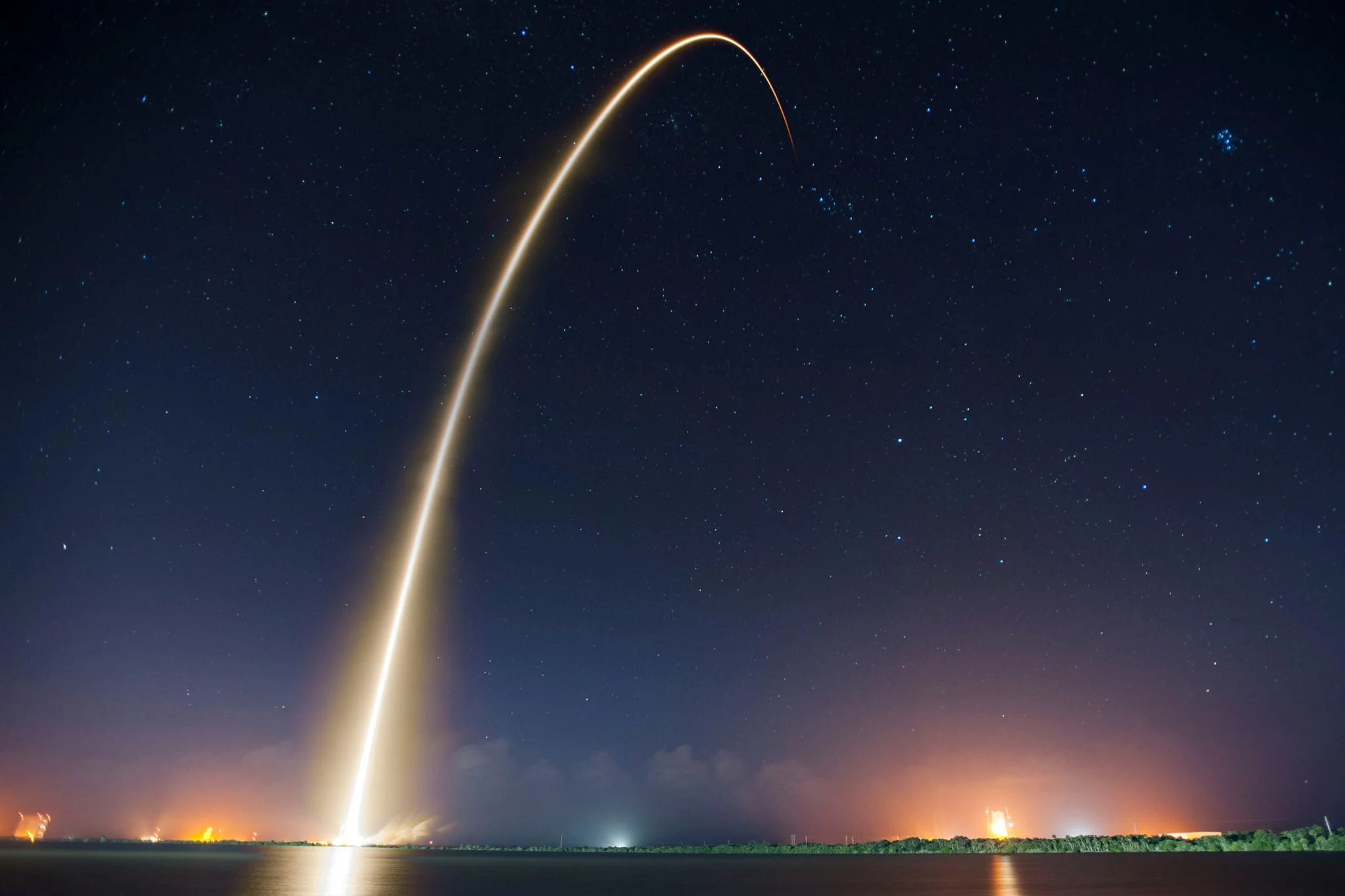 Impacto del cohete Falcon 9 con la Luna: La NASA observará el 5 de agosto el choque contra Einstein y Bell 1 Merca2 basura espacial luna