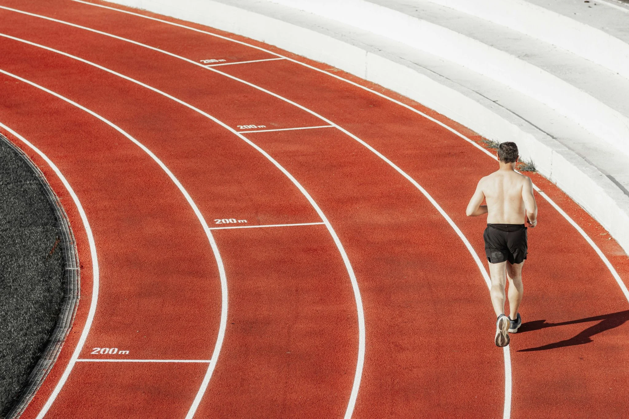 El método 60/120: 20 minutos de cardio alternando carrera y caminata para mejorar tu capacidad cardiovascular 1 Merca2 método 60 120 entrenamiento