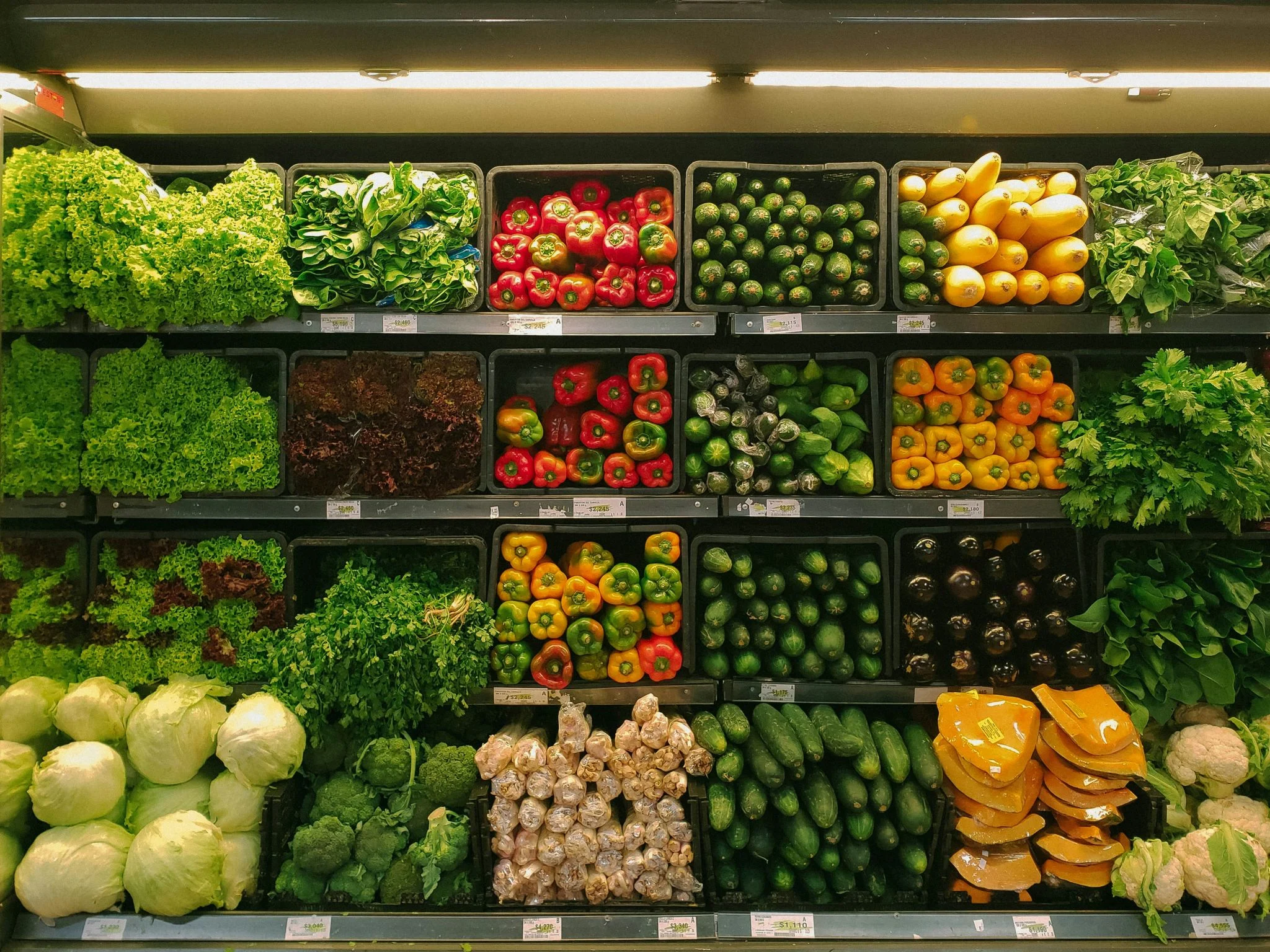 Mitos de la nutrición en 2026: lo que la evidencia desmonta y cómo comprar con criterio 1 Merca2 mitos alimentación desmontados