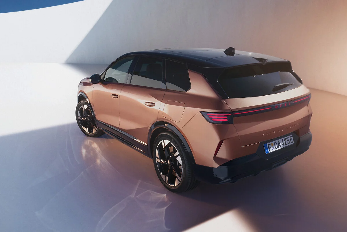 Menos de 17.000 euros: SWM G03F, el SUV 7 plazas barato que llega a España