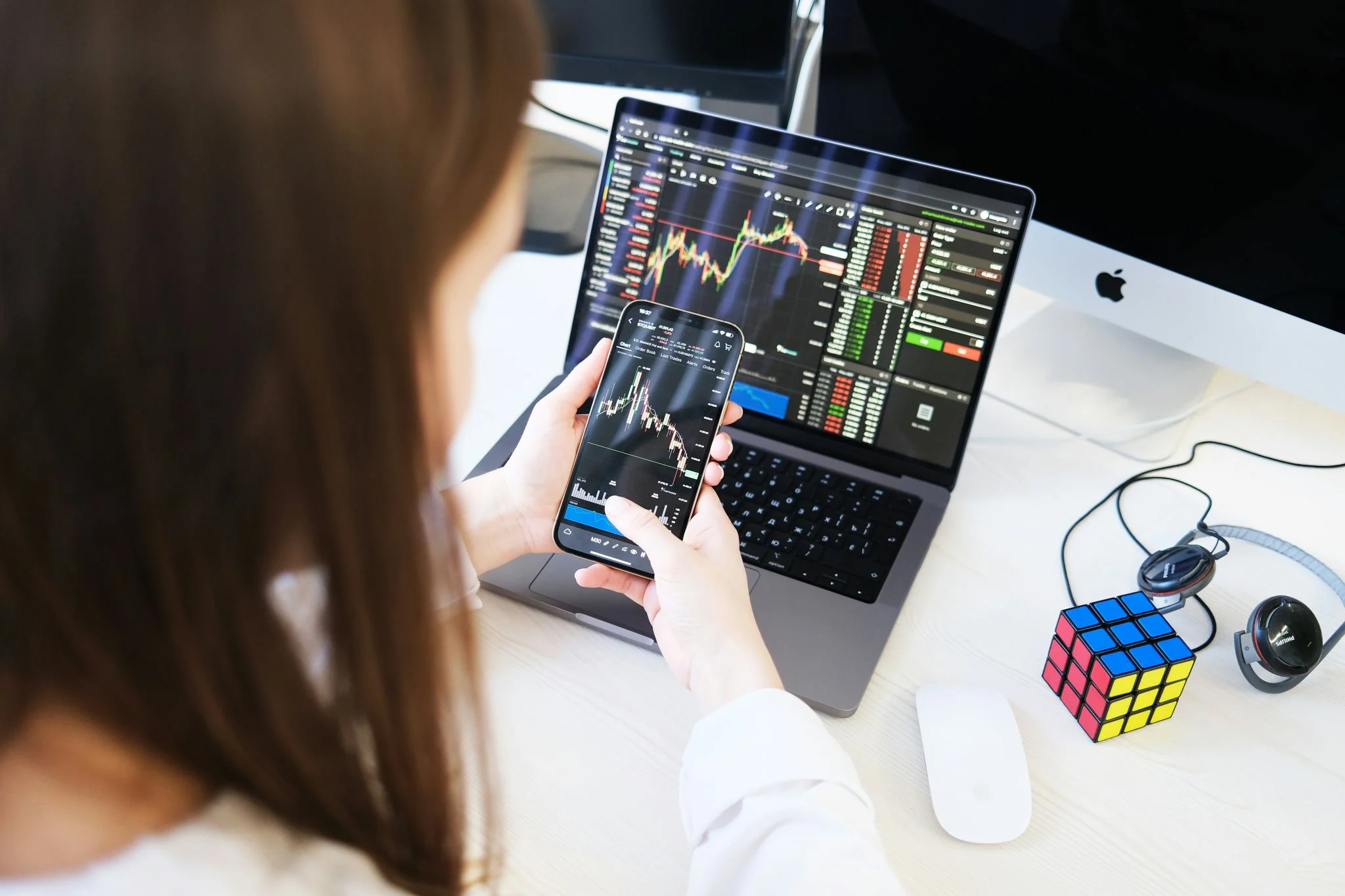tokens pre-IPO Solana