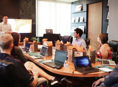 que-buscan-inversores-en-una-startup-portada qué buscan los inversores en una startup