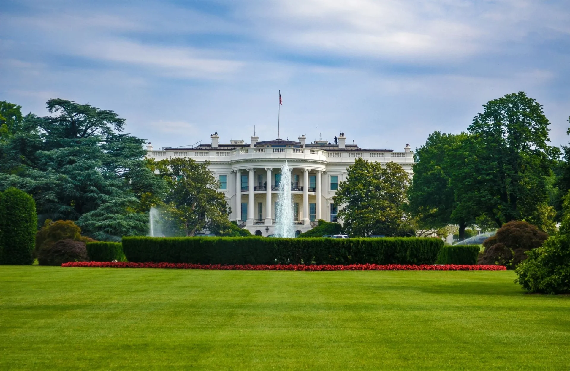 trump-ejecutivos-cripto-casa-blanca-portada Trump ejecutivos cripto