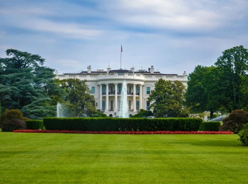 trump-ejecutivos-cripto-casa-blanca-portada Trump ejecutivos cripto
