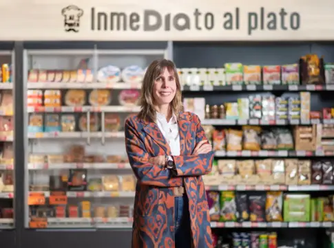 Celia de Frutos - directora de Marketing Cliente de Dia España (Baja) (1) Dia concentra el 40% de sus promociones en frescos para ayudar a rebajar la cesta de la compra