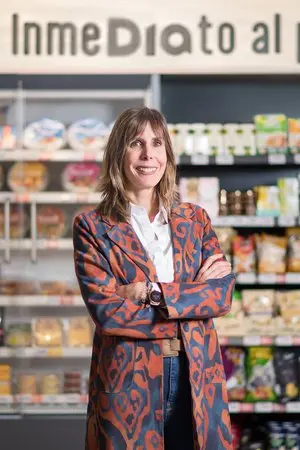 Celia de Frutos (Dia) explica cómo ahorrar en el supermercado "hasta 500 euros al año por hogar" 1 Merca2 Celia de Frutos, directora de Marketing Cliente de Dia España