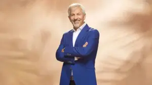 Carlos Sobera: «Me sentí muy honrado cuando me ofrecieron presentar 'Rueda la letra'» 1 Merca2 Sobera