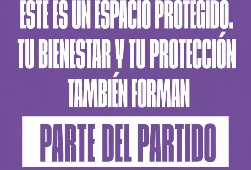 Guía Violeta Detalle del cartel empleado por los clubes